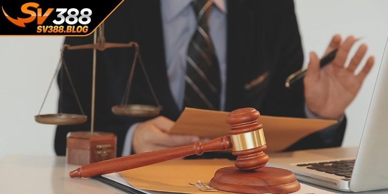 Tuân thủ quy định pháp lý